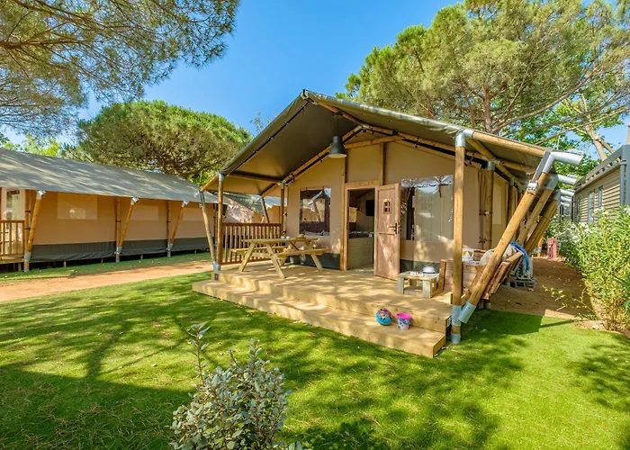 Camping & Bungalows Platja Brava